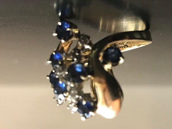 14K Yellow Gold - Fashion Ring, Sapphires and Gen… - image 7