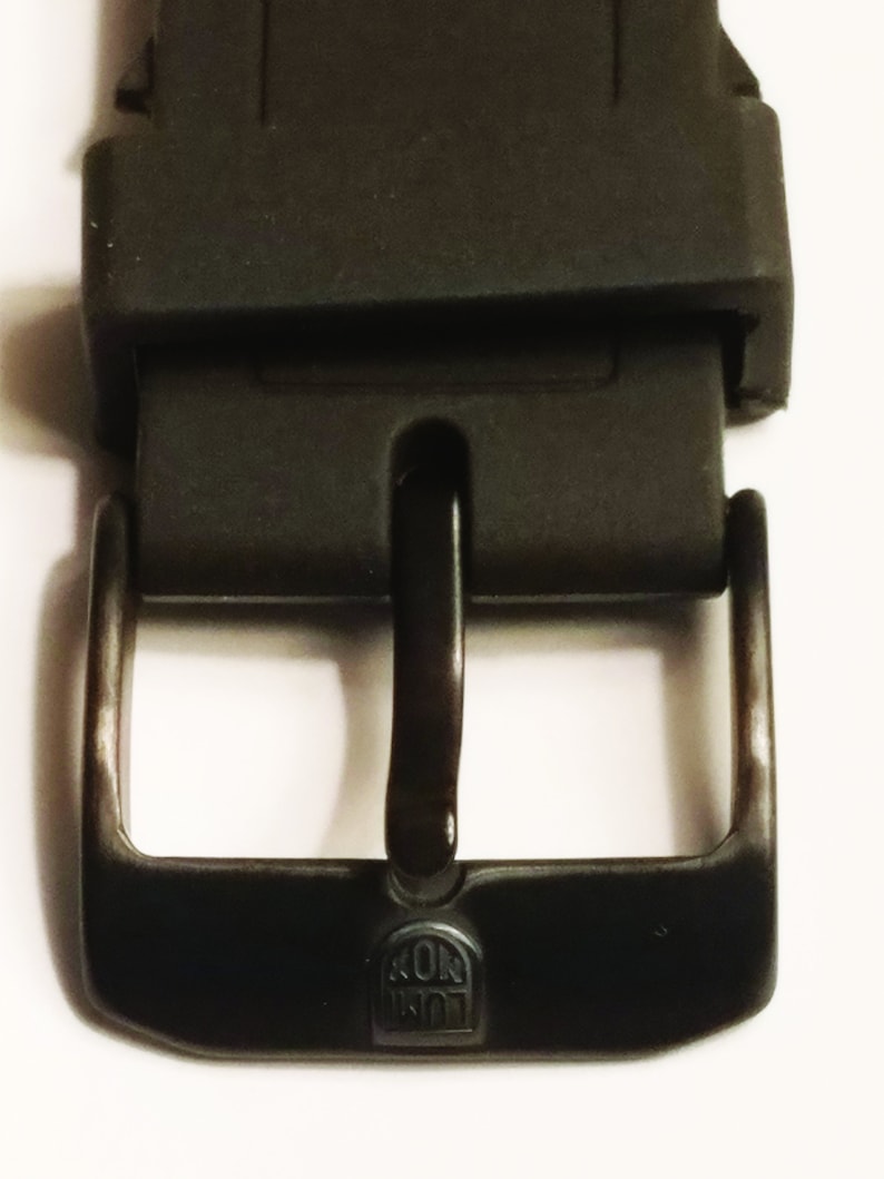 Bracelet Montre Luminox Caoutchouc Noir 22mm - FP.3100.21Q Militaire Unisexe - Fabriqué En Espagne