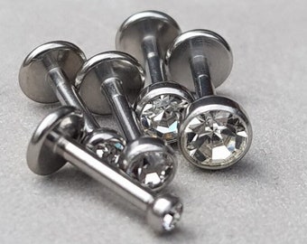 Shiny Crystal Bezel Set Flat Back Studs 18g for Cartilage/Tragus bar/Forward Helix/Conch/Monroe/Medusa/Philtrum/Ear Lobe/lip piercings