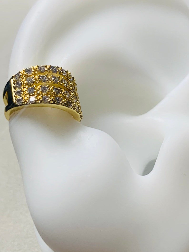 Crystal conch ring Clearance