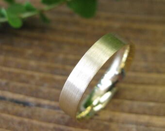 Brushed 9ct Yellow Gold Mens Wedding Band: Flat Court Ring