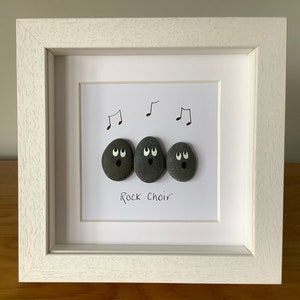 JULEASEL Handcrafted Pebble Art Picture Frame - 3D Rock 'For Friend' Gift For Bestie, Sister, Soulmate (7.9x7.9 Inch)