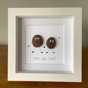 Papá, rockeas una imagen de guijarros enmarcada, regalo de cumpleaños de papá, regalo del Día del Padre, regalo personalizado para papá, feliz cumpleaños papá, regalos para papá