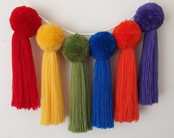 Rainbow Pompom Tassel Garland: Boho Yarn Wall Hanging