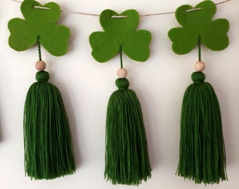 St Patrick's Day Dekor, Irisches Kleeblatt, Filz Quaste Girlande, Irische Hochzeit Wimpelkette, Glücksklee hängend, 4 Kleeblatt Dekoration