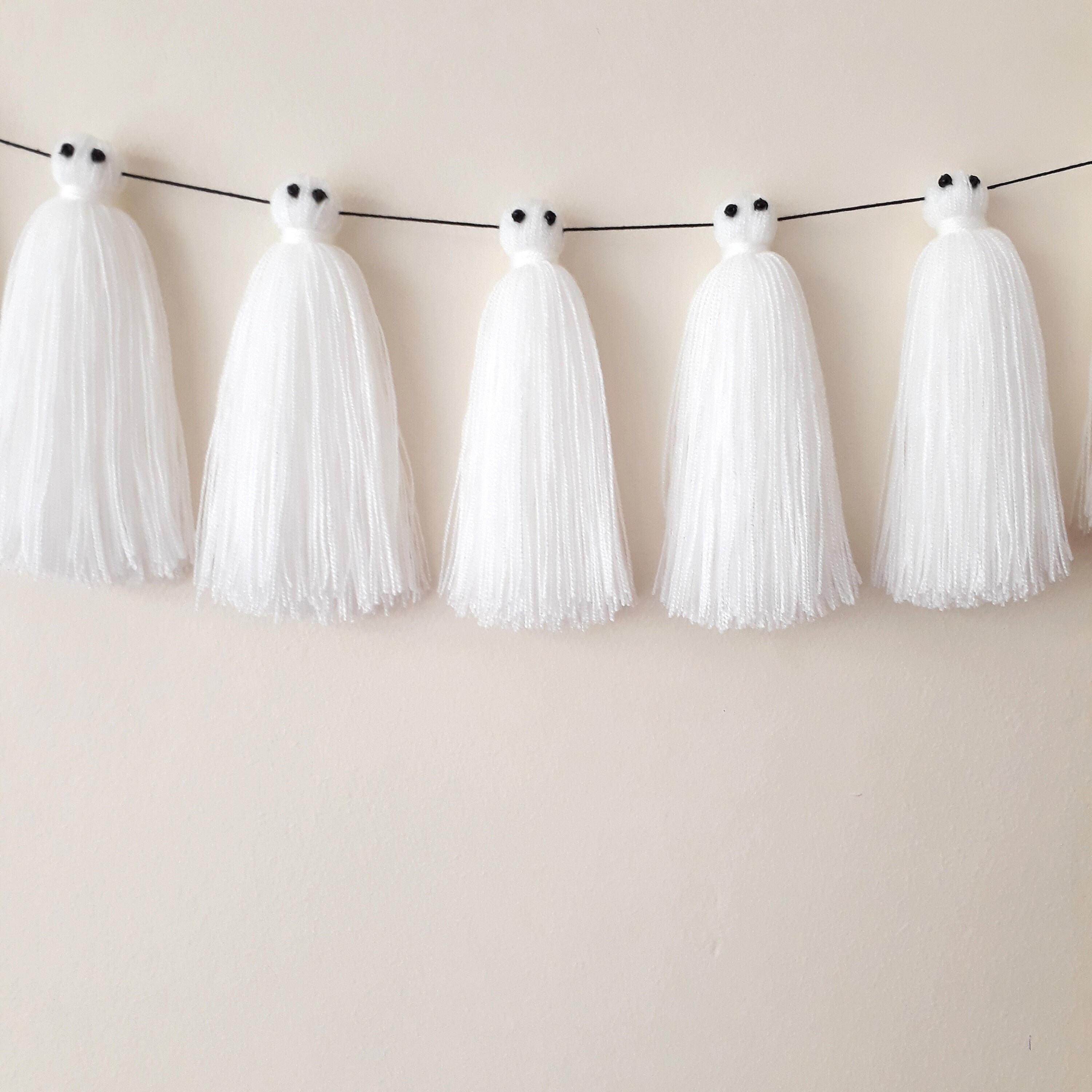 Halloween Ghost Tassel Garland Spooky Decor White Yarn Etsy