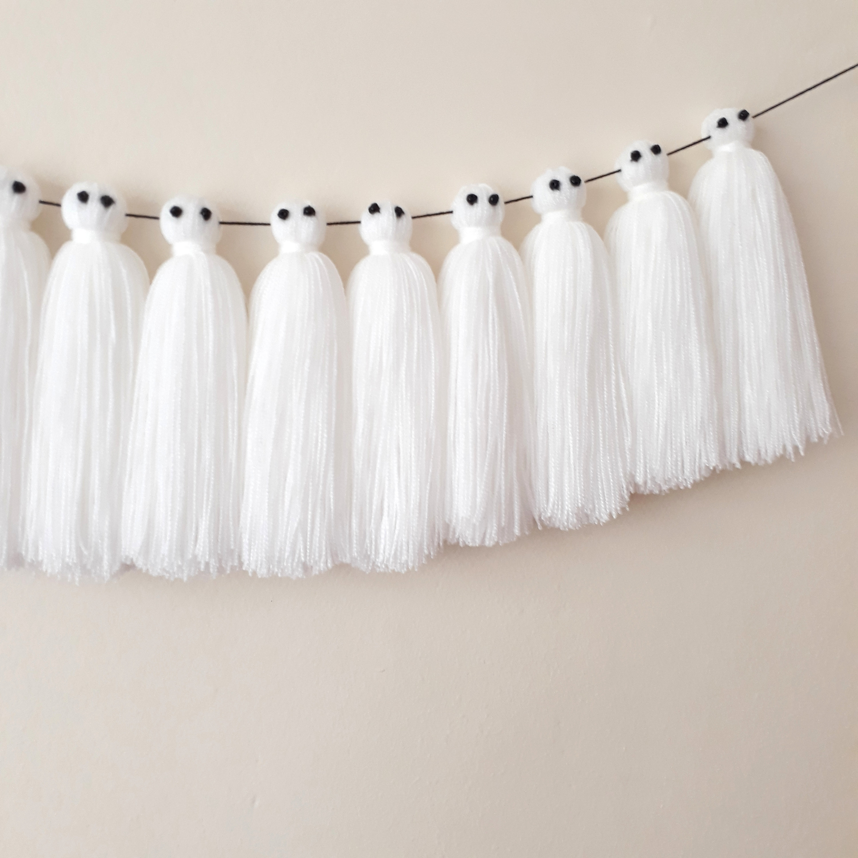 Halloween Ghost Tassel Garland Spooky Decor White Yarn Etsy