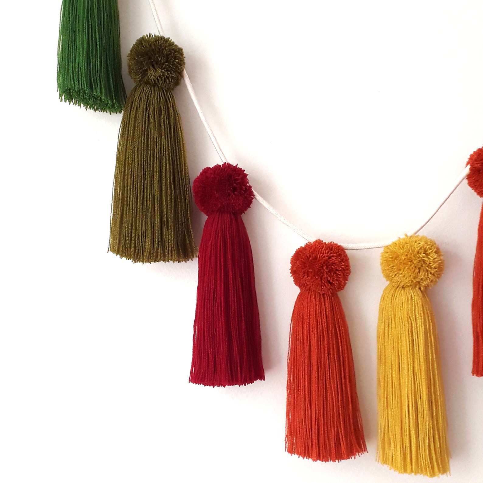 Boho Tassel Decor, Large Tassel Garland, Pom Pom Tassel Wall Hanging