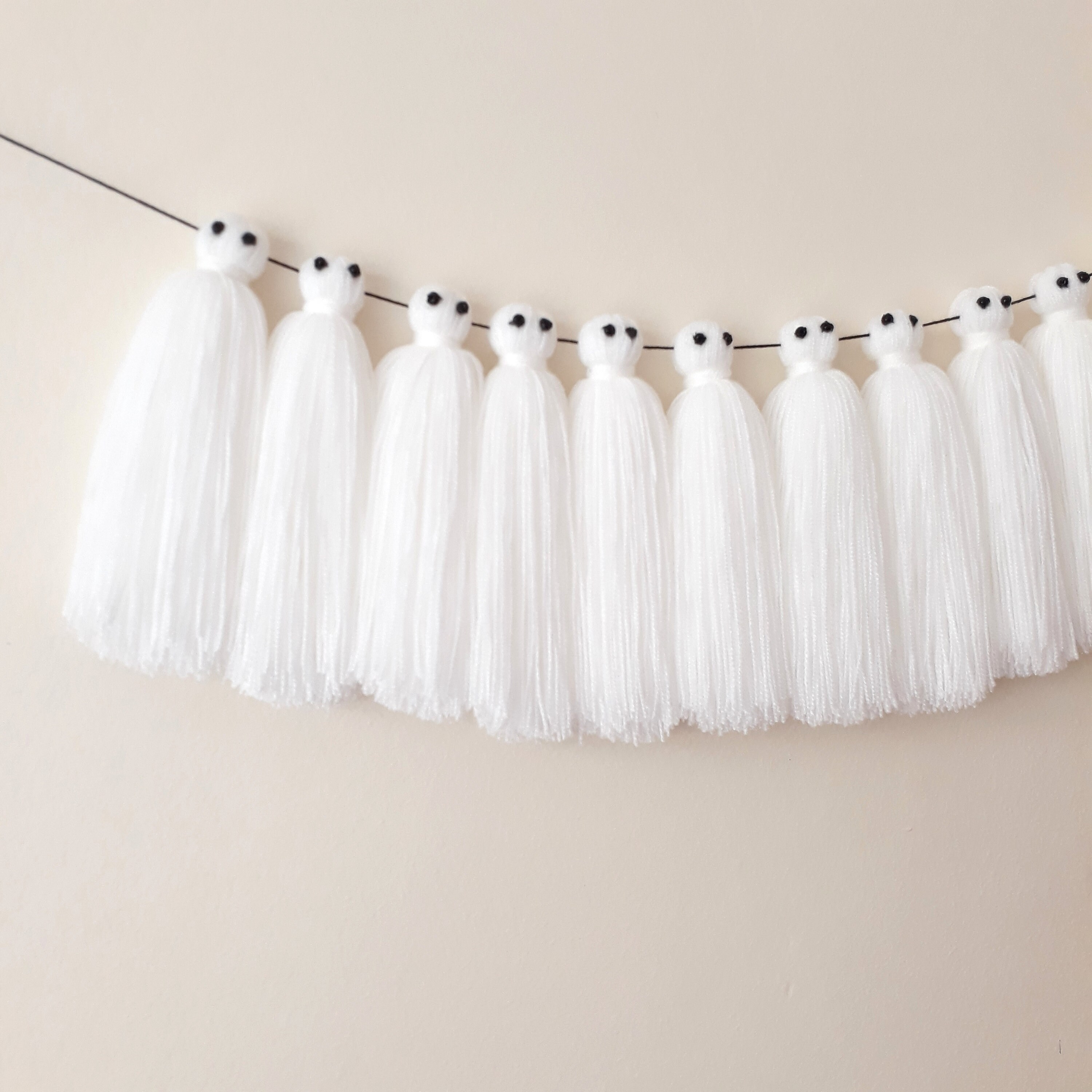 Halloween Ghost Tassel Garland Spooky Decor White Yarn Etsy