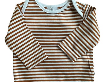 Slip-on shirt sweater stripes