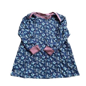 Dress children flowers