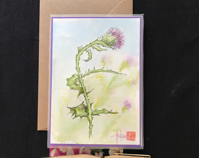 Carte florale peinte à la main avec enveloppe. aquarelle, le chardon, peinte à la main