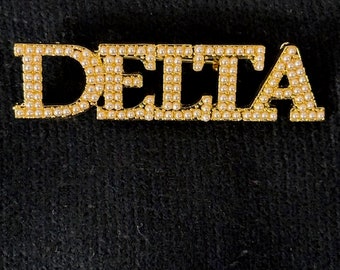 DELTA Pin with Pearls