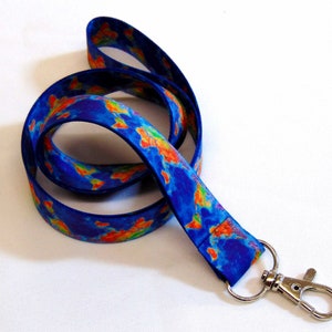 Cordón para el cuello con estampado de mapa del mundo (cierre no desmontable, 20 mm de ancho)