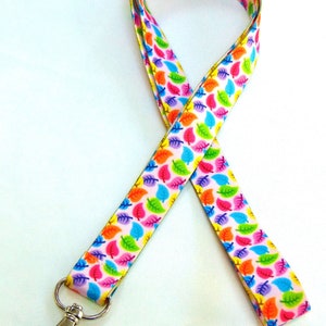 Cordón con correa para el cuello estampado LEAVES de 20 mm de colores para identificación y llaves
