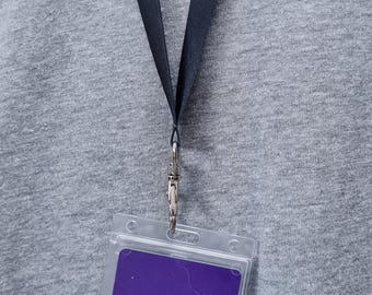 Porte-carte d'identité vertical (portrait) à suspendre à un cordon