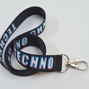 TECHNO nyckelband - 20 mm flerfärgat tryckt ID-hållare med fri frakt inom Storbritannien.