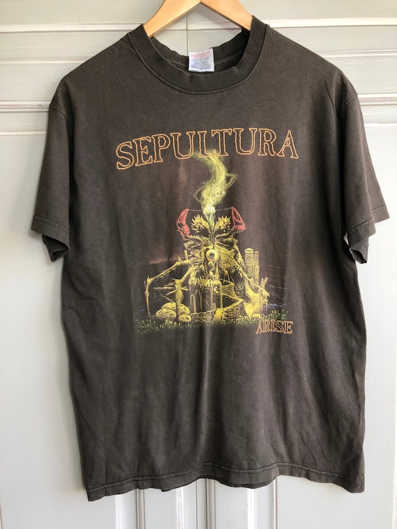 sepultura band vintage t shirt 90s arise