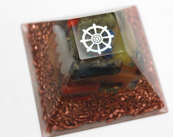 Noble Eightfold Path Buddhist Wheel Pyramid Orgone Power Hand Mined Epidote Gem Kyanite Quartz and Copper 2.6inch Crystal Clear Fire
