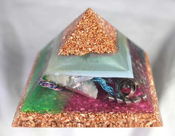 SPIRAL RICH Orgone Pyramid uv GLOW with Mirror accent Spirals and Coils, Azurite, Agates Oh My! 3.75 inches wide