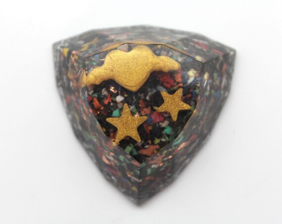Winged Heart EMF Blocker Golden Stars Bauble 2.1 inch Electric Wire Insulation Fun Pocket Electrical Dampener Selenite Shungite