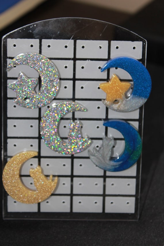 Wholesale Pinbacks - Moons and Stars and Cats - 5 Skull Pins - One Low Price! 1 inch pin - Resin Colorful Decorative Accessories!