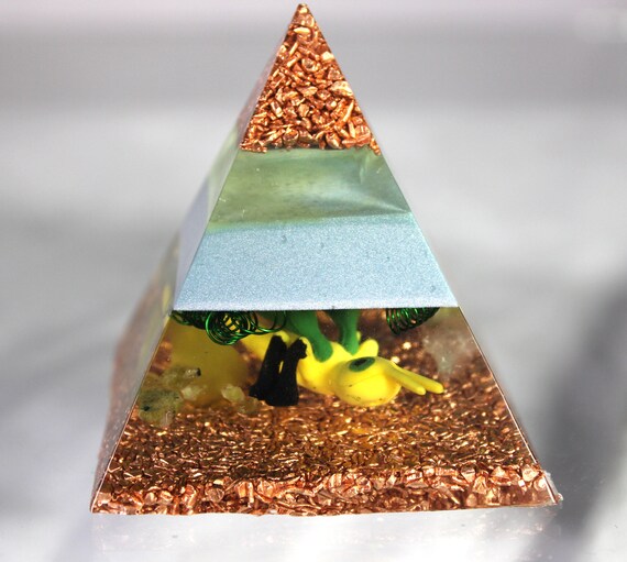 Vibrana Pyramid Pokemon Landscape Resin Orgone Desktop Display Green UV Quartz Coils Mirror Glow Dragon Pokemon