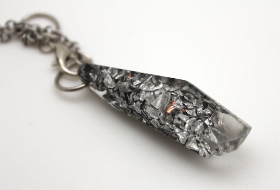 Grounding Gem Pendulum for Spiritual divination - EMF Blocking Style Filled with Steel and Aluminum for use in high energy areas for clarity