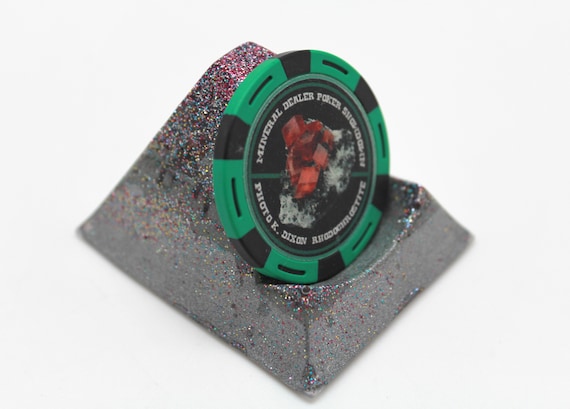 Coin - Poker Chip - Display Stand - Fun GLOW in the DARK Silver color with crazy fun glitter - Makes a flat round object POP! Unique