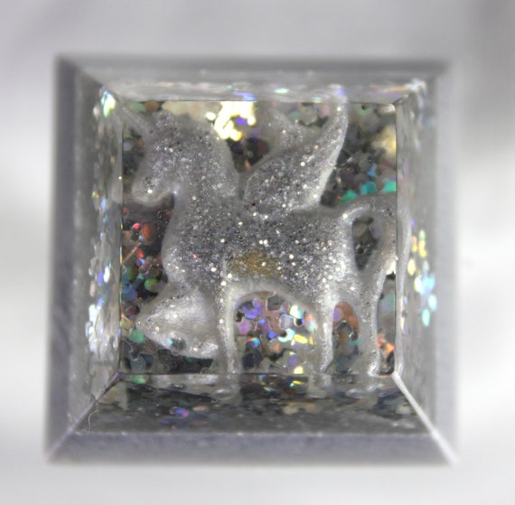 Frozen Snowy Pegasus Harmonic Balancing Totem - Snowy and Colorful Iridescence 1.25 inch