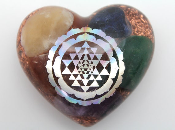 Ripple Border Sri Yantra of Orgone Power - Minerals Inside! - Cute 2 inch Heart - Bring forth the Goddess! - the beauty of the three worlds