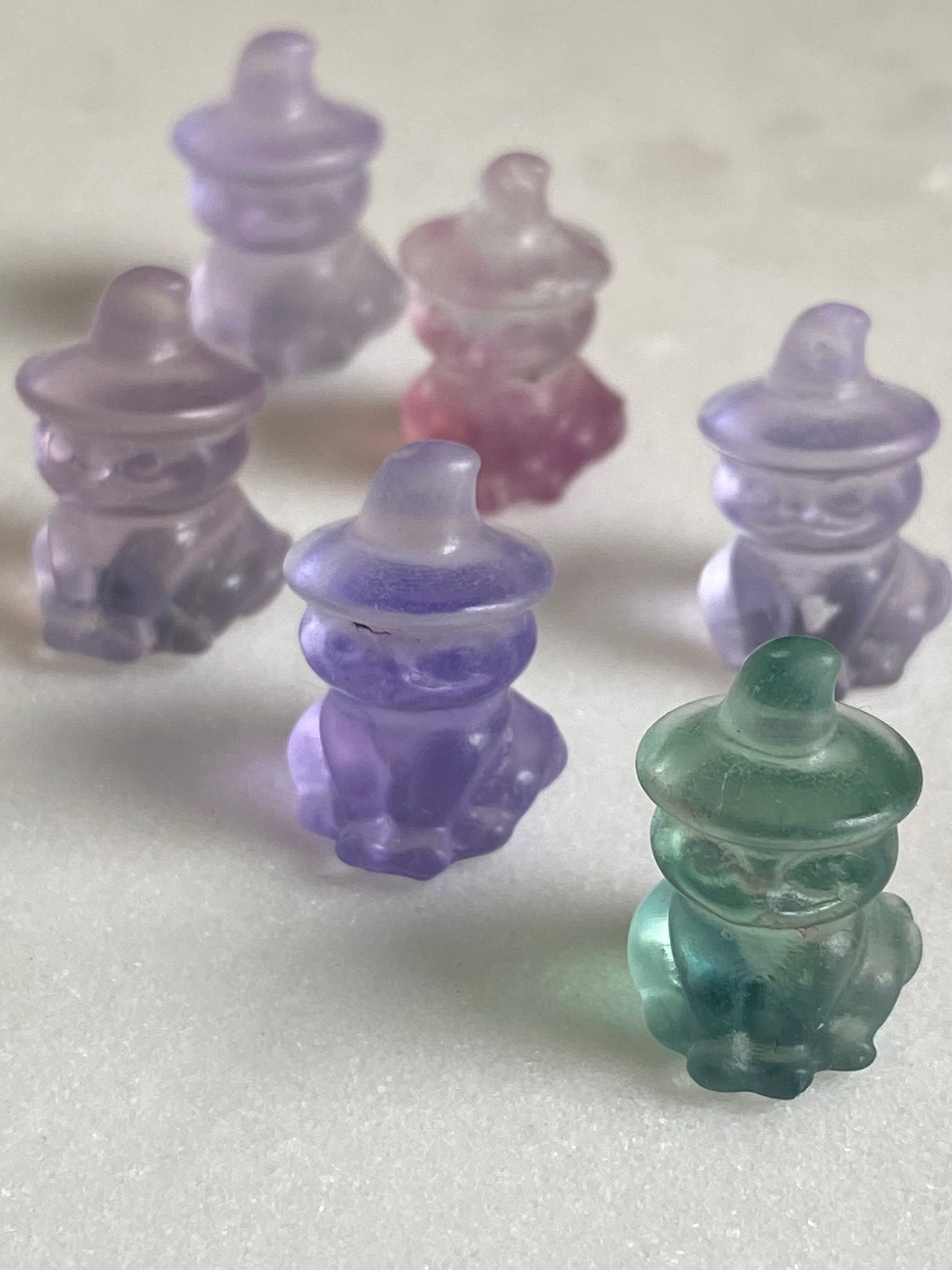 Mini Fluorite Cat/Witch Hat Carving