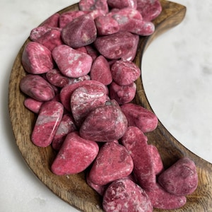 Thulite tumble