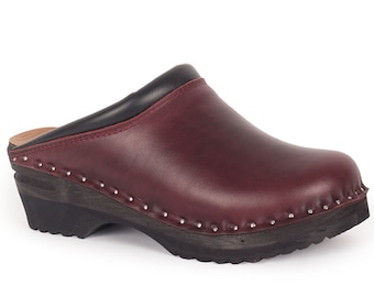 Classic Swedish Clogs / Monet Bordeaux Leather Comfy Clog / Work Clogs / Unisex Wooden Clogs / Monet Bordeaux Pull Up