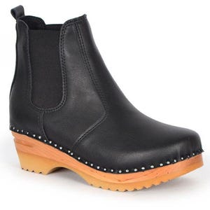 Veganistische Chelsea-laarzen, lage houten hak, Zweedse klomplaarzen, Bastad Troentorp-klomplaarzen voor dames, laarzen met elastiek, rockwell veganistisch zwart