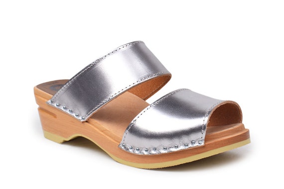 summer clogs sandals