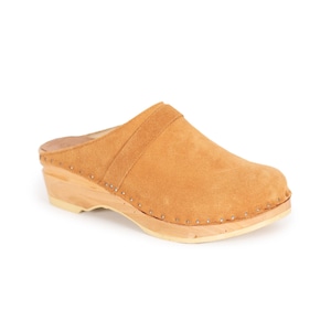 Camel Suede Clogs: Swedish Wooden Mules, Troentorp Da Vinci
