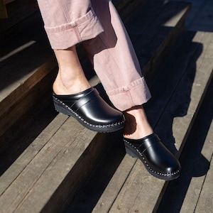 Zuecos de chef de cuero negro: Zapatos de trabajo de madera Troentorp