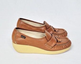 Vintage SAS Tan Leather 1970's Wedge Loafer Shoes I Sz 6