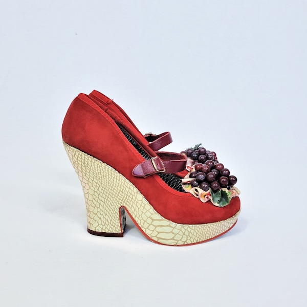Irregular Choice Tropical Berry Red Suede Gold Platform Wedge Shoes I Sz 6