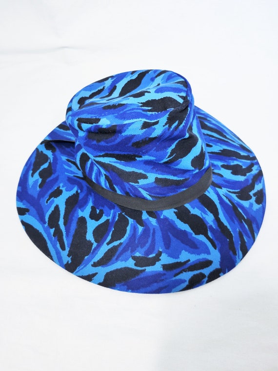 1970's Royal Blue Leopard Print Fabric Wide Brim … - image 4