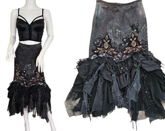 Falda surrealista Y2K negra de mezclilla con encaje bordado y dobladillo tipo pañuelo, estilo Fairycore, talla M