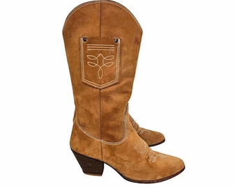 Zodiac 1970s Tan Suede Stacked Heel Cowboy Boots Pockets Sz 8.5