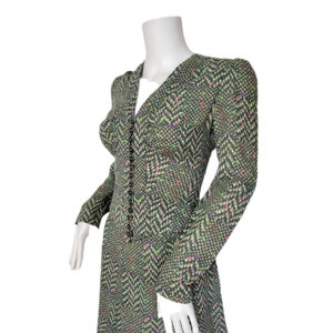 2 Pc 1970's Green Pixilated Herringbone Print Shirt Mini Skirt Top Suit Set I Sz Sm image 7