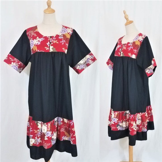 1980's Black Hawaiian Short Ruffled Muumuu Dress I