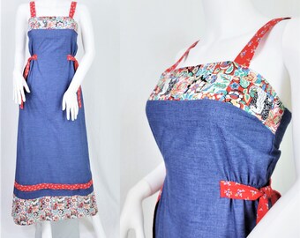 1970's Chambray Blue Cotton Smock Apron Dress Border Print I Sz Sm I Lisanne Jrs