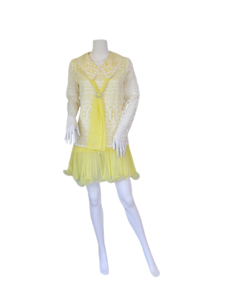 Vicky Vaughn 1960's Yellow White Lace Chiffon Mini GoGo Dress I Sz Med image 6