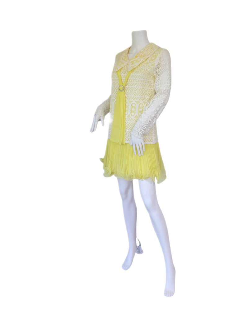 Vicky Vaughn 1960's Yellow White Lace Chiffon Mini GoGo Dress I Sz Med image 7