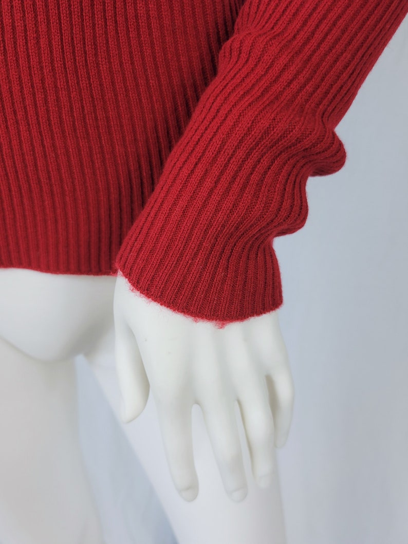 1970's Merlot Red Ribbed Acrylic Turtle Neck Zip Up Knit Sweater I Sz Med image 4