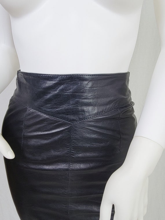 1980's Black Leather High Waist Pencil Skirt I Ve… - image 3